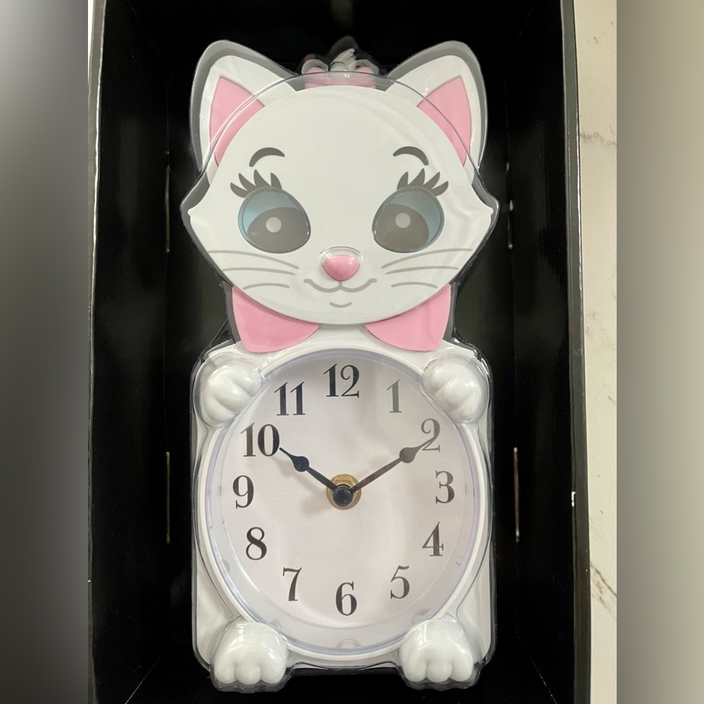 Disney The Aristocats Marie Wall Clock